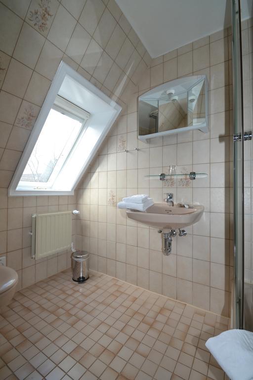 Jensen Gasthof 2*
